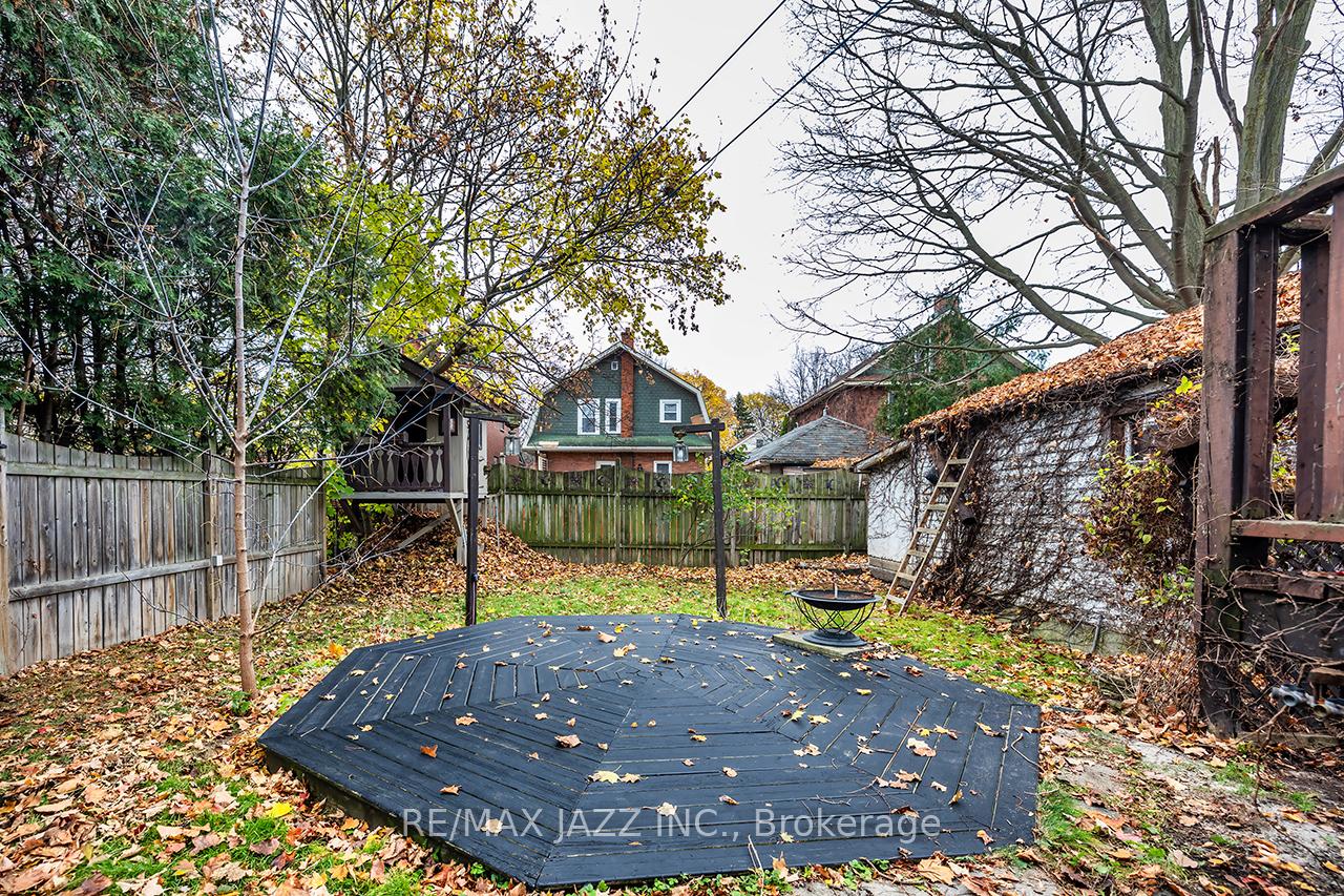 Photo 31 of 295 Athol Street E, Oshawa, Central — HOMEH