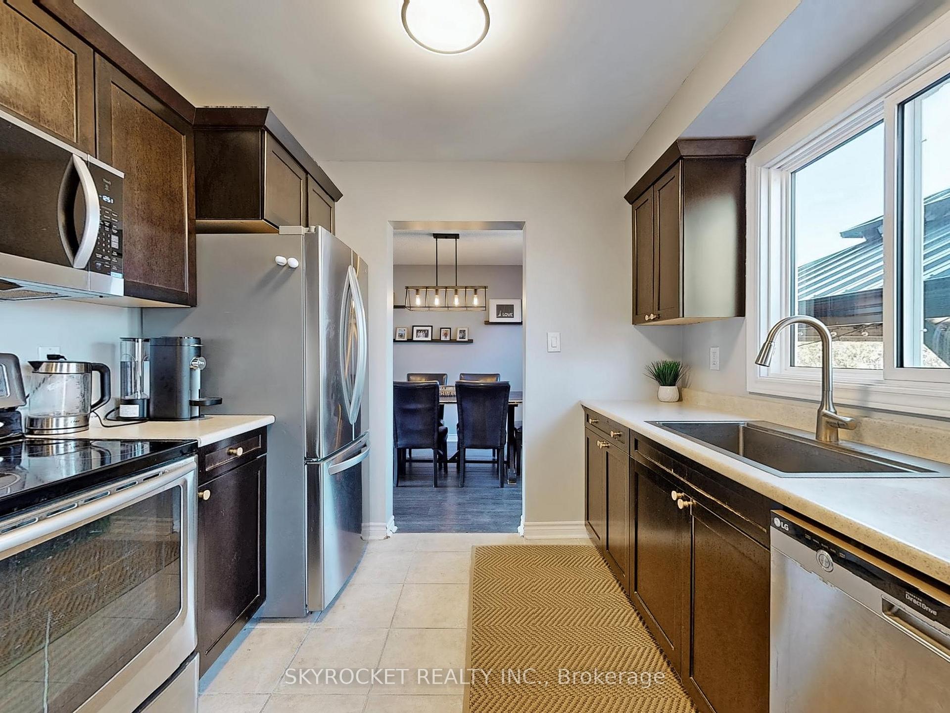 Photo 20 of 9 Herrell Avenue, Barrie, Painswick North — HOMEH