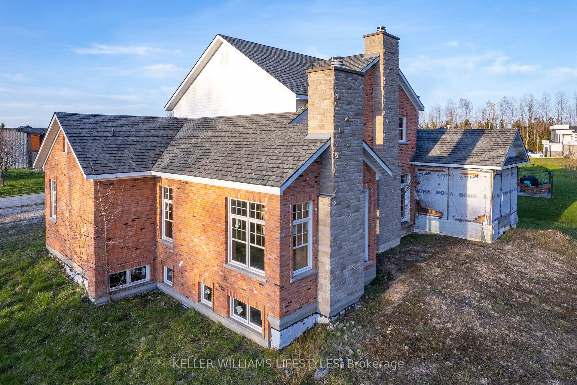 Photo 6 of 71859 Sunridge Crescent, Bluewater, Hay — HOMEH
