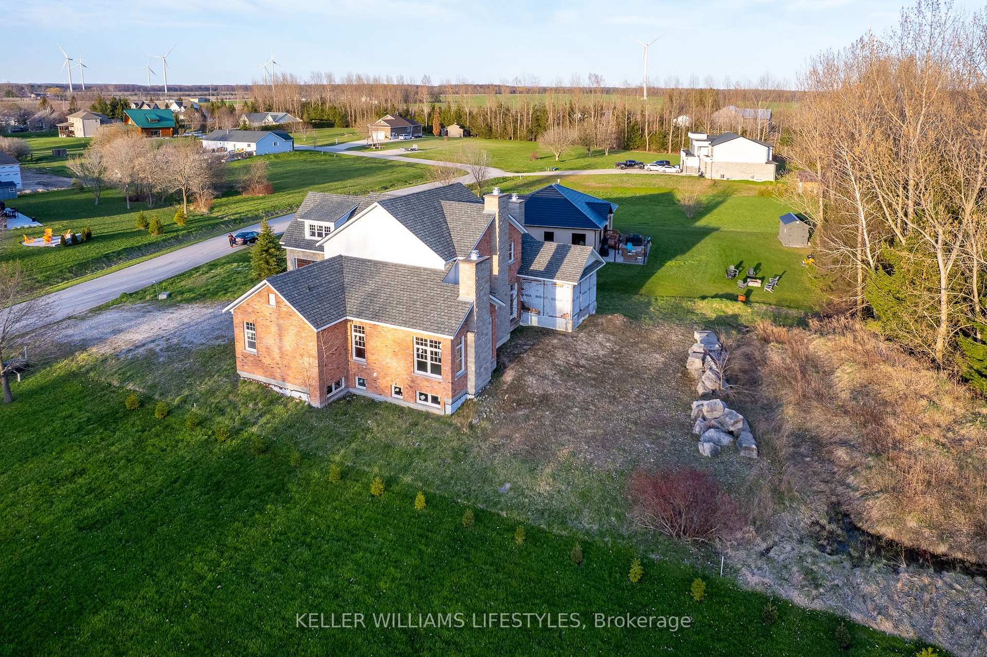 Photo 8 of 71859 Sunridge Crescent, Bluewater, Hay — HOMEH