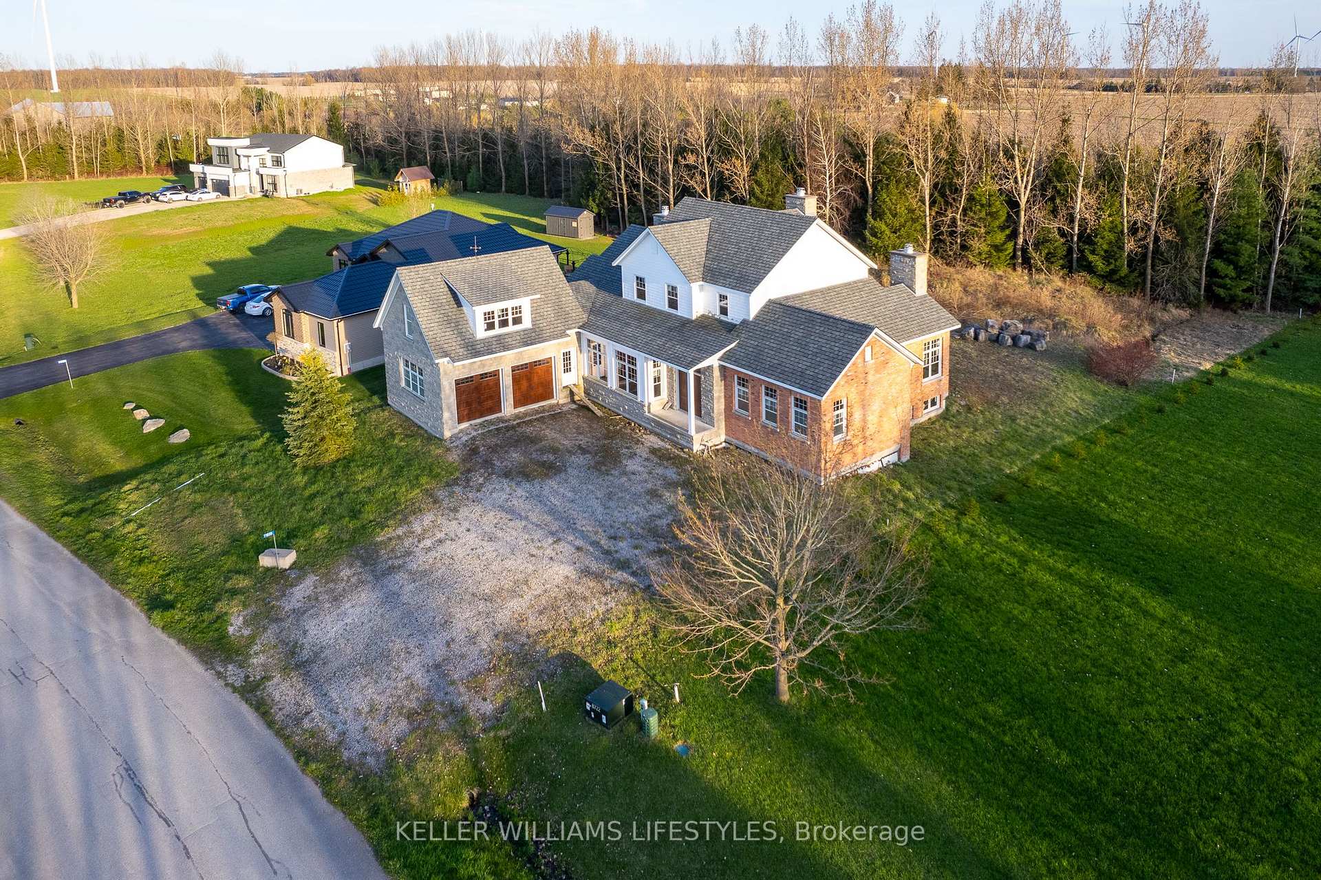 Photo 9 of 71859 Sunridge Crescent, Bluewater, Hay — HOMEH