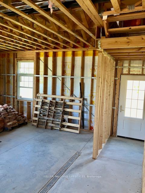 Photo 25 of 71859 Sunridge Crescent, Bluewater, Hay — HOMEH