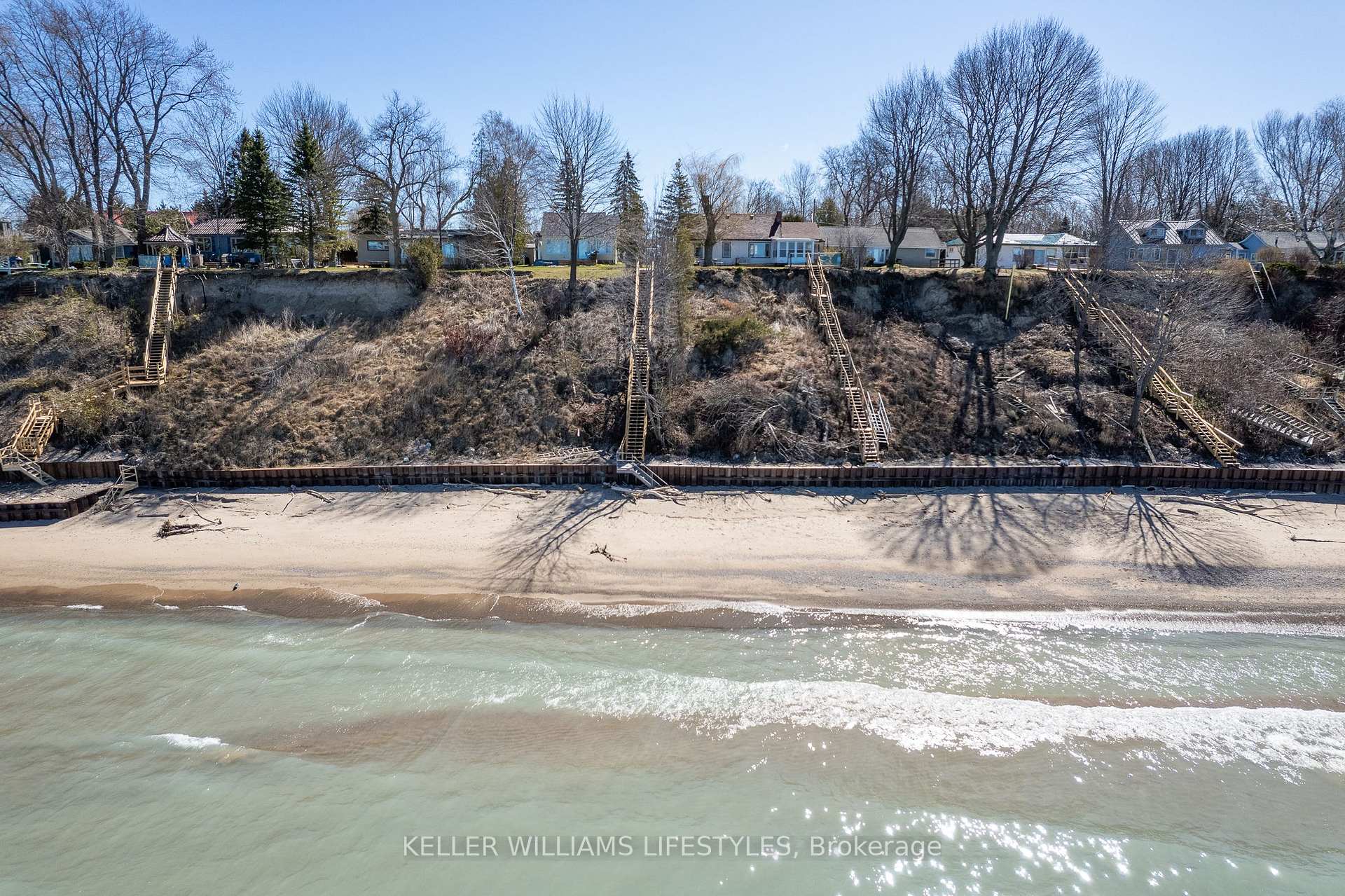Photo 34 of 71859 Sunridge Crescent, Bluewater, Hay — HOMEH