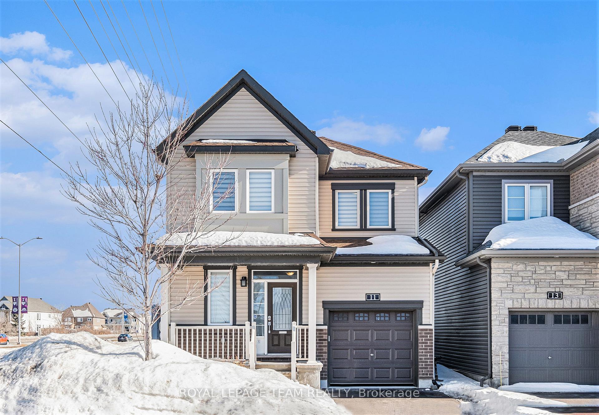 Photo 2 of 11 Aura Avenue, Ottawa, Barrhaven - Heritage Park — HOMEH