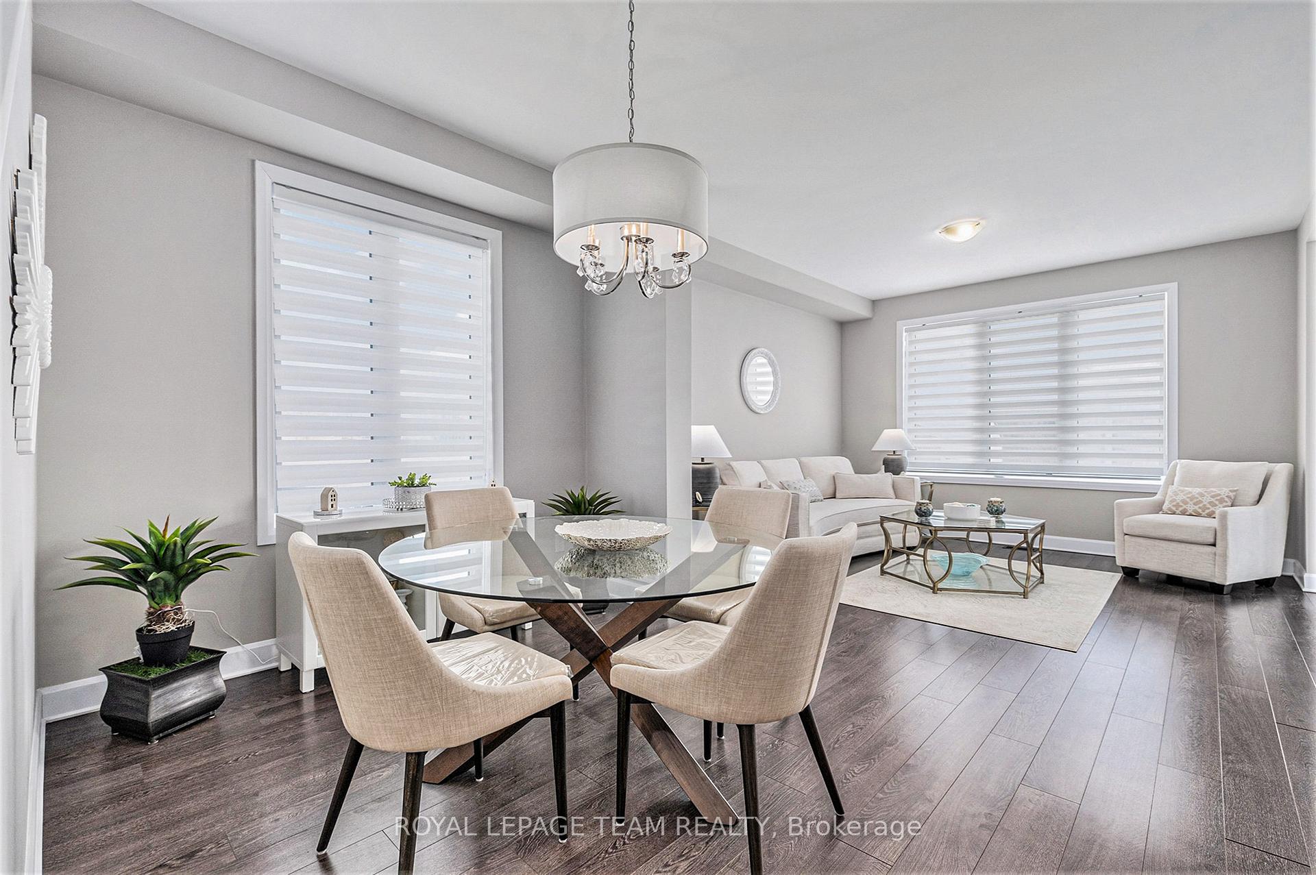 Photo 10 of 11 Aura Avenue, Ottawa, Barrhaven - Heritage Park — HOMEH