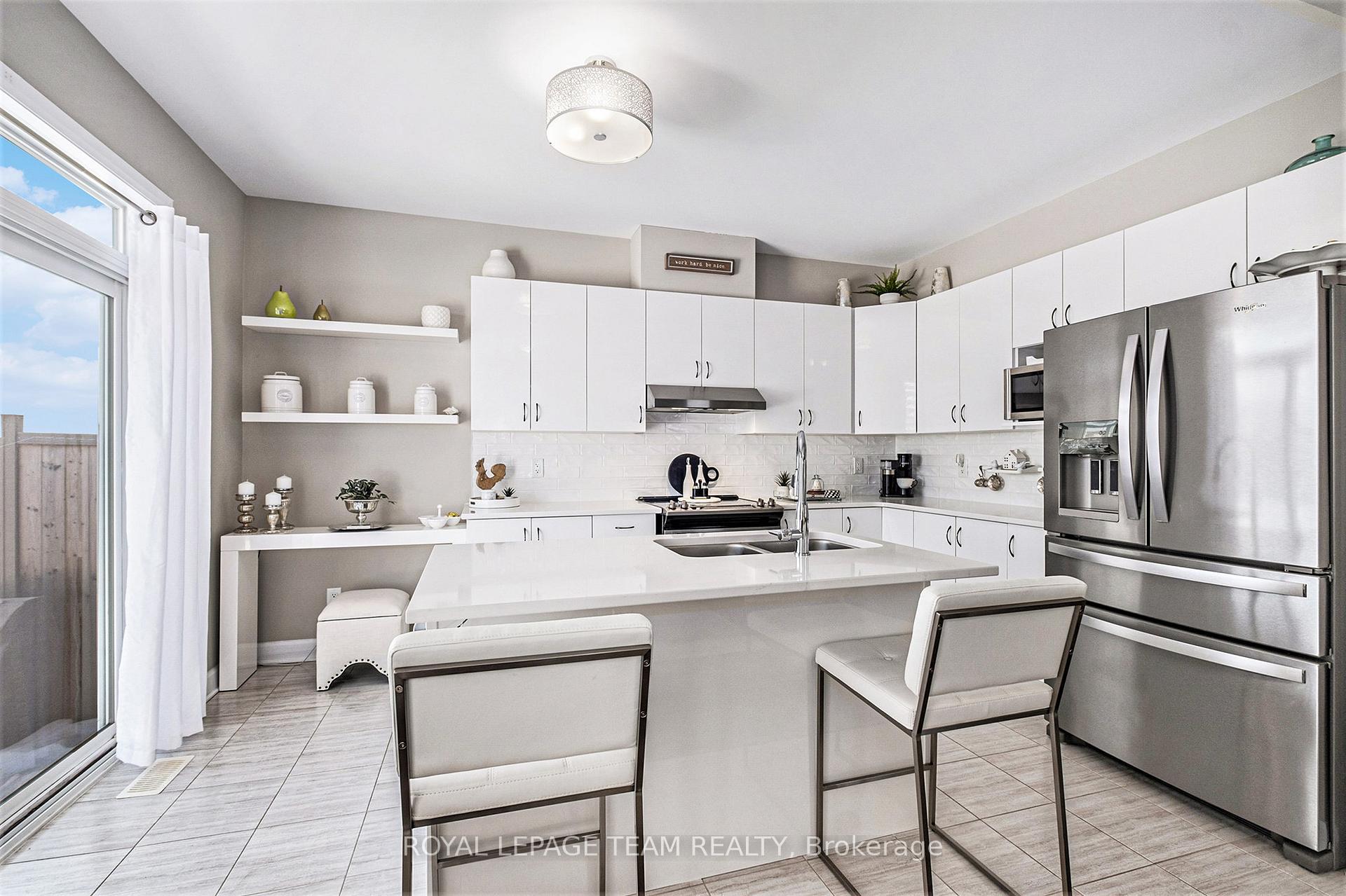 Photo 11 of 11 Aura Avenue, Ottawa, Barrhaven - Heritage Park — HOMEH