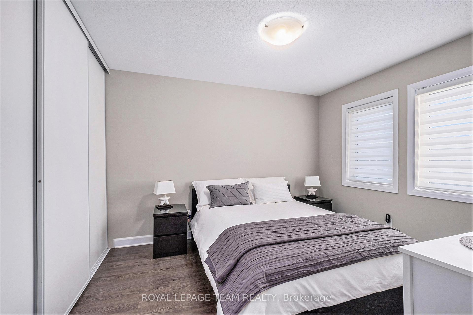 Photo 19 of 11 Aura Avenue, Ottawa, Barrhaven - Heritage Park — HOMEH