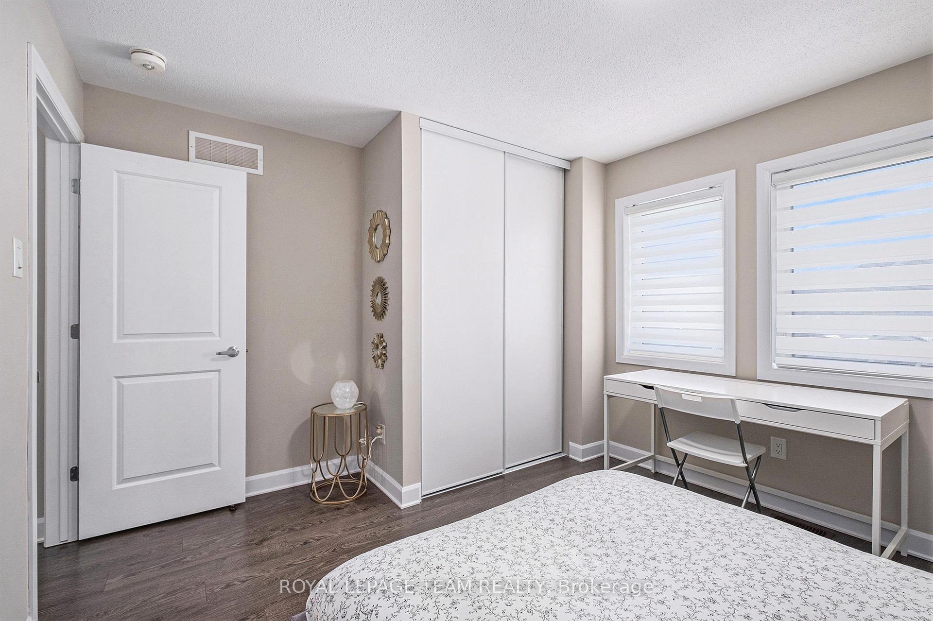 Photo 20 of 11 Aura Avenue, Ottawa, Barrhaven - Heritage Park — HOMEH