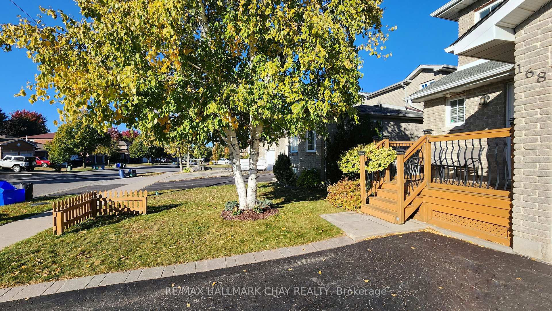 Photo 24 of 168 Sundew Drive, Barrie, Holly — HOMEH