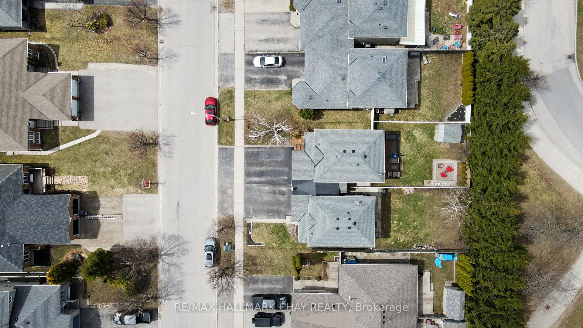 Photo 27 of 168 Sundew Drive, Barrie, Holly — HOMEH