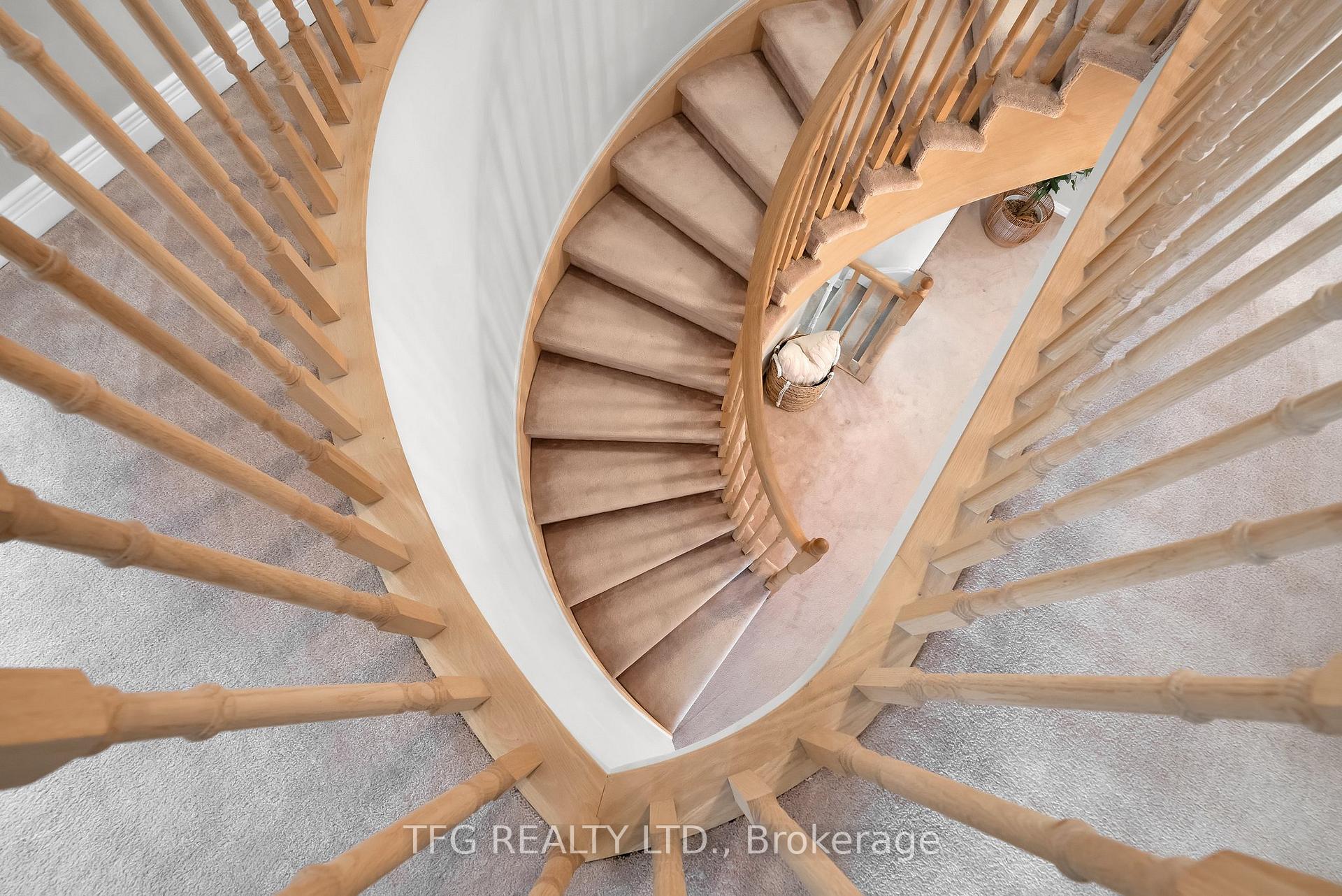 Photo 26 of 1567 Glenbourne Drive, Oshawa, Pinecrest — HOMEH
