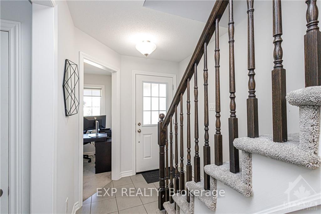 Photo 2 of 3566 River Run Avenue, Ottawa, Barrhaven - Half Moon Bay — HOMEH