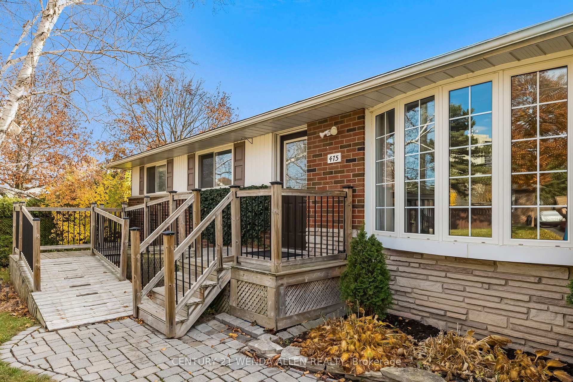 Photo 3 of 475 Humewood Avenue, Oshawa, O'Neill — HOMEH