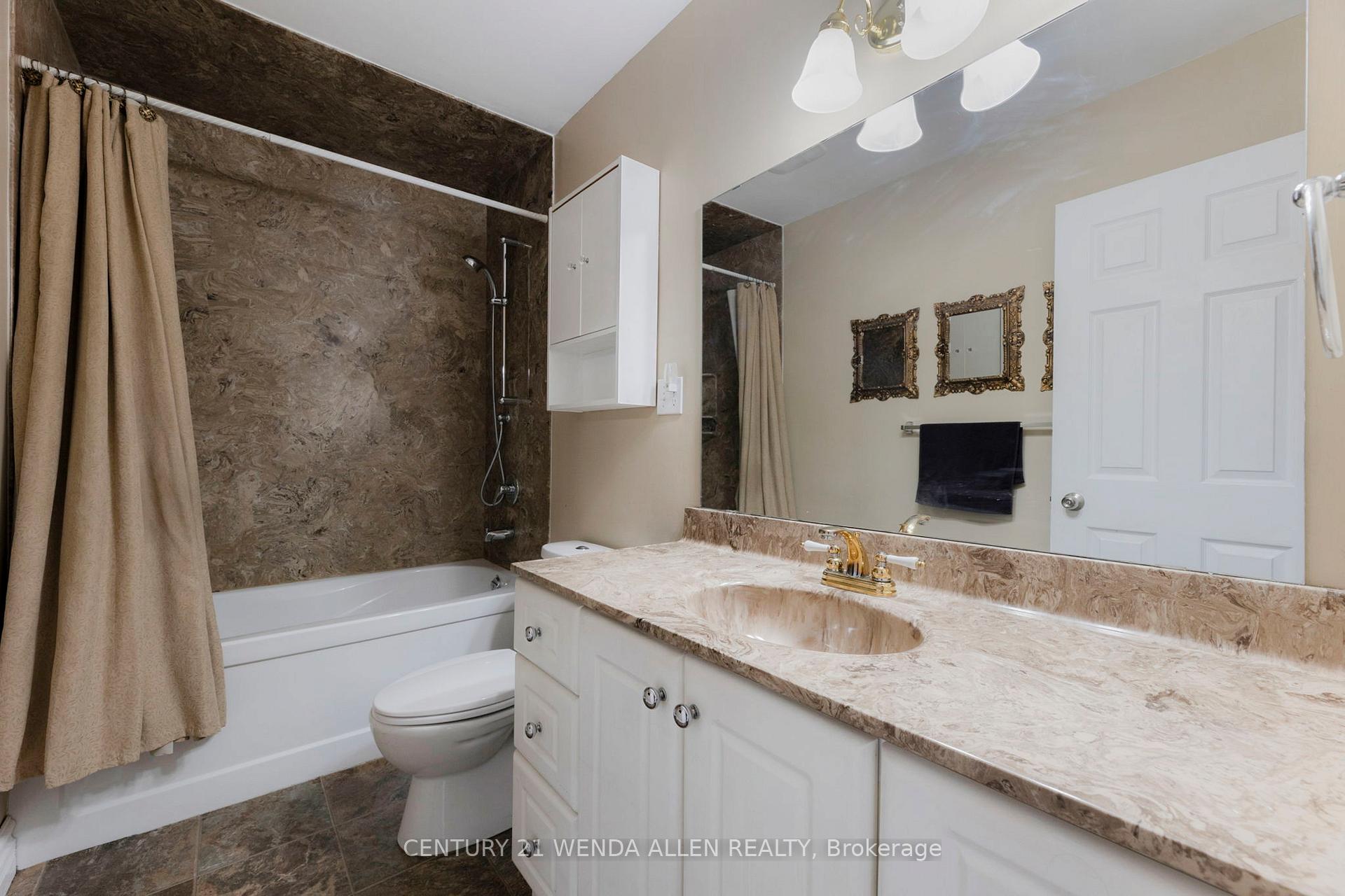 Photo 17 of 475 Humewood Avenue, Oshawa, O'Neill — HOMEH