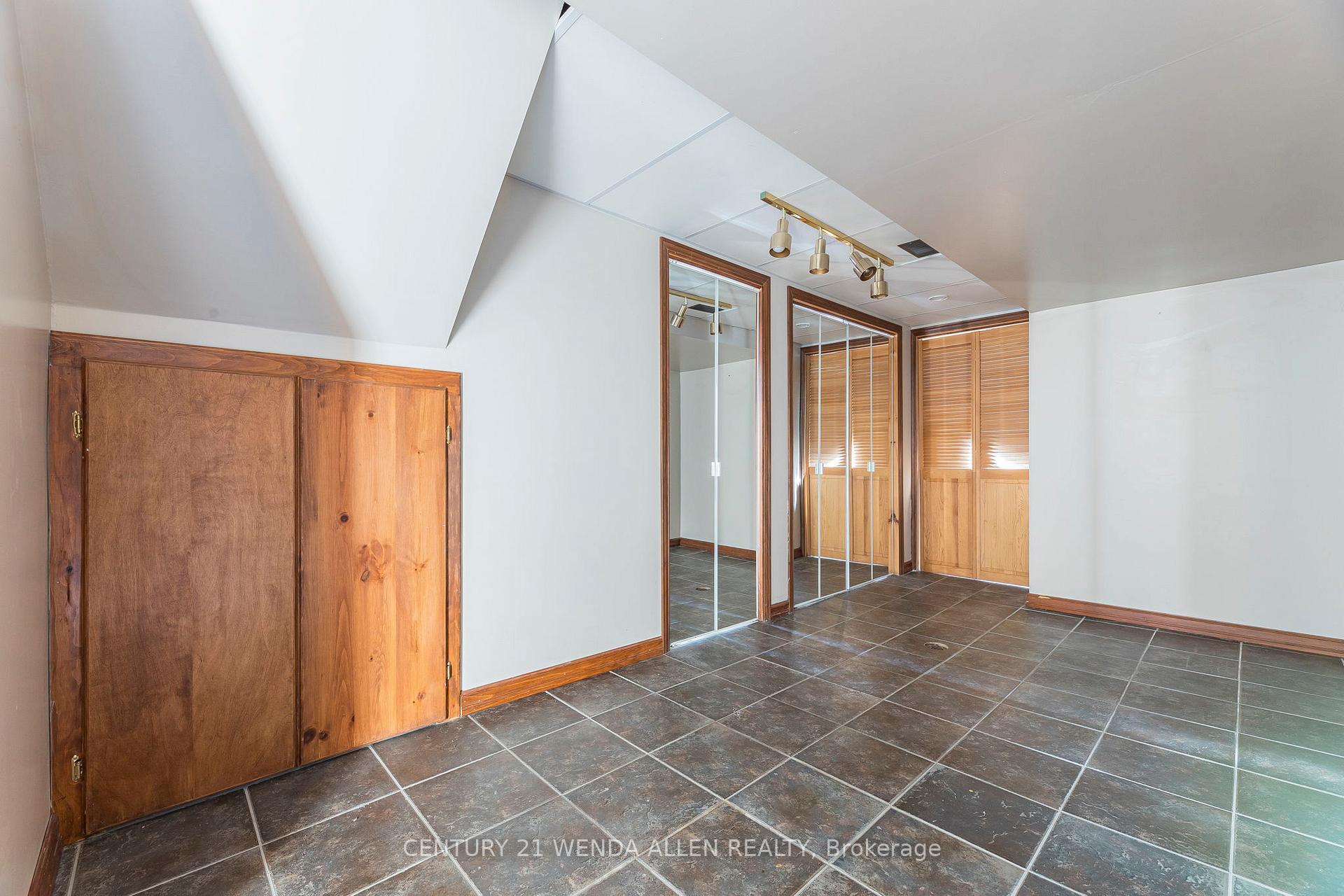 Photo 18 of 475 Humewood Avenue, Oshawa, O'Neill — HOMEH