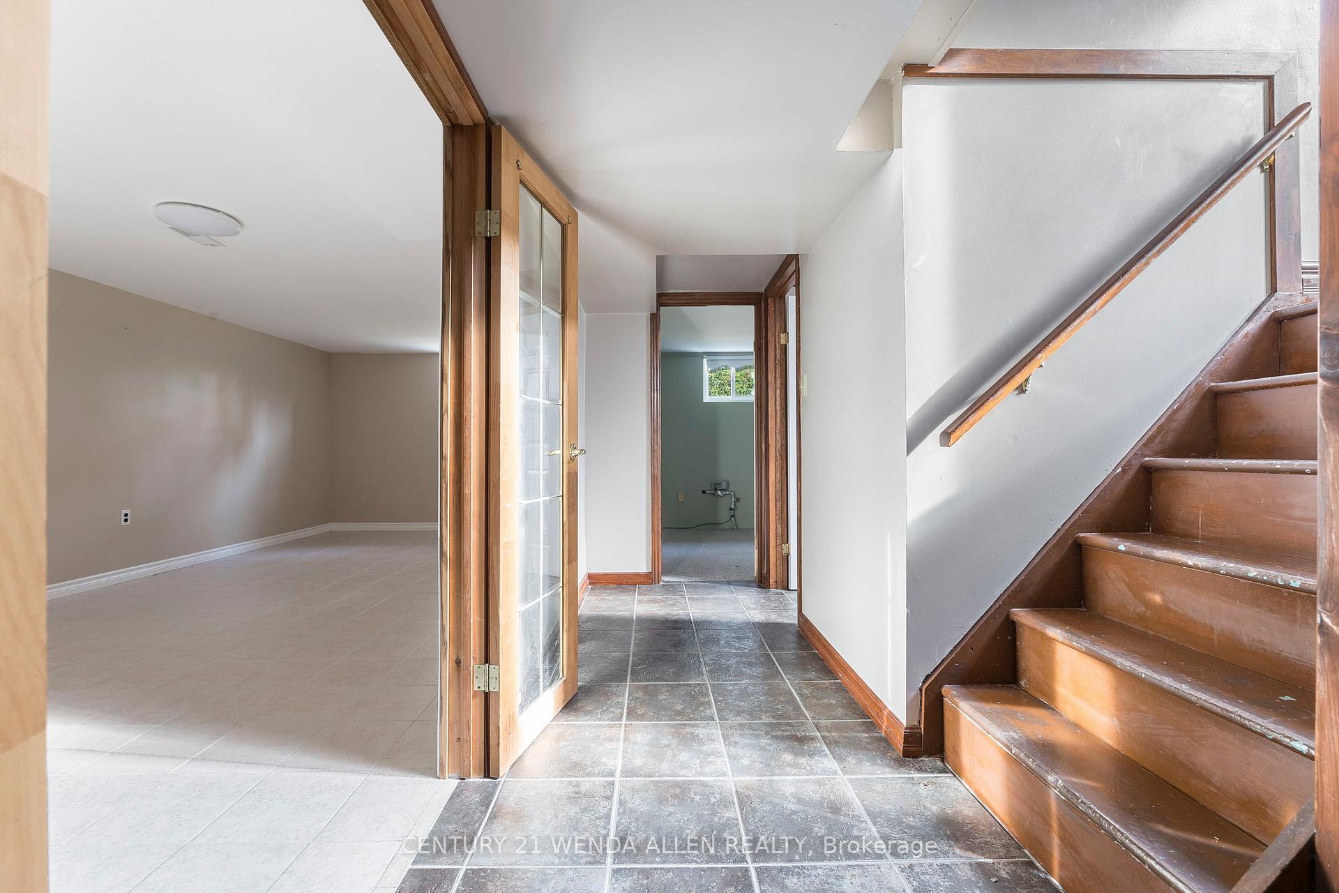 Photo 19 of 475 Humewood Avenue, Oshawa, O'Neill — HOMEH