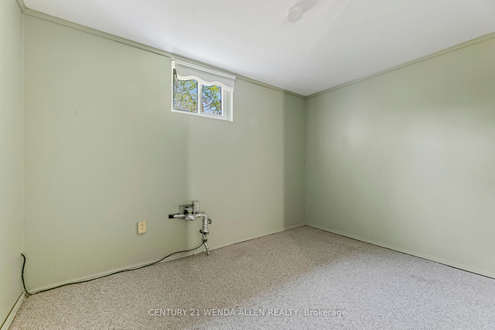 Photo 21 of 475 Humewood Avenue, Oshawa, O'Neill — HOMEH