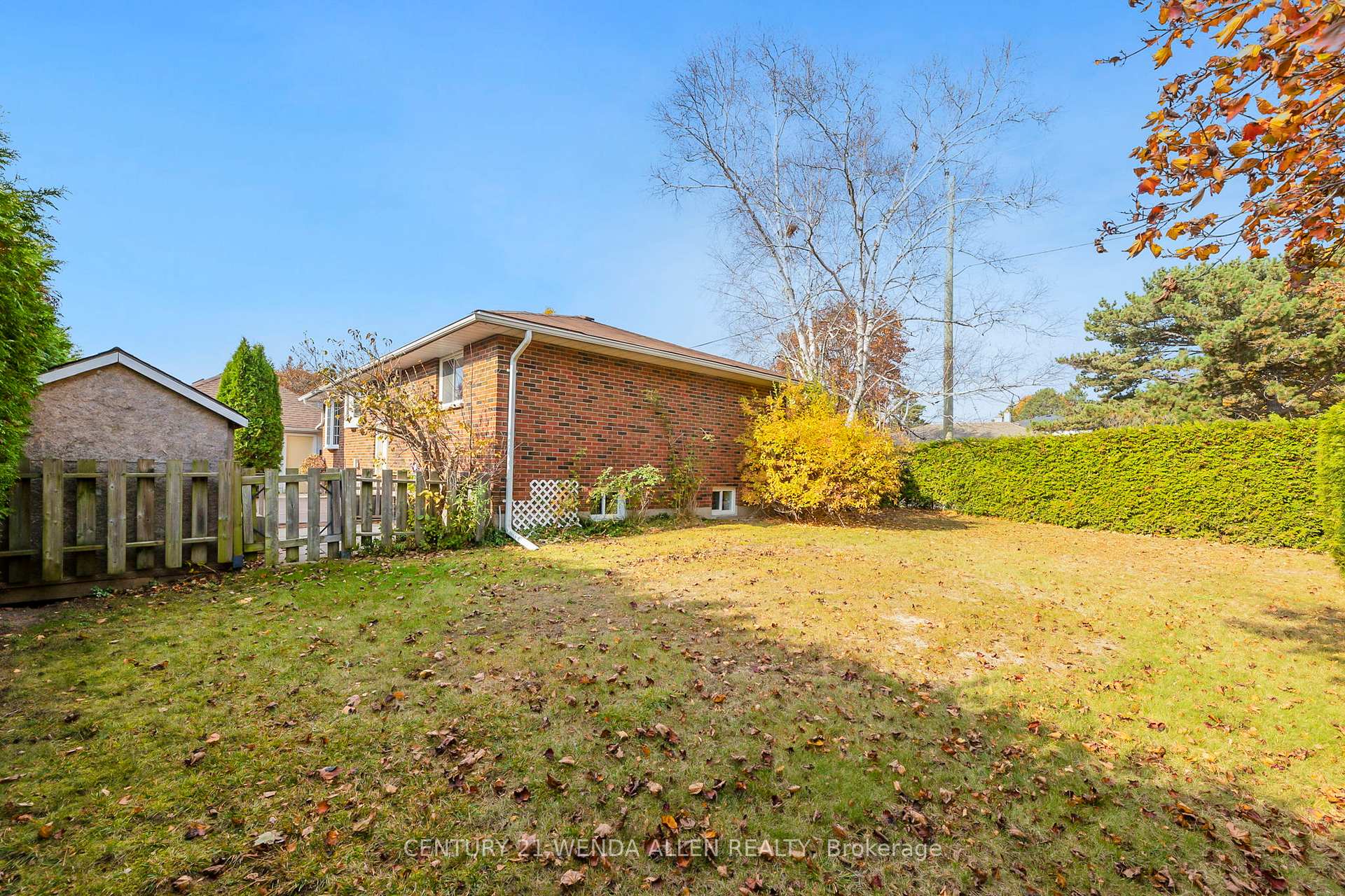 Photo 26 of 475 Humewood Avenue, Oshawa, O'Neill — HOMEH