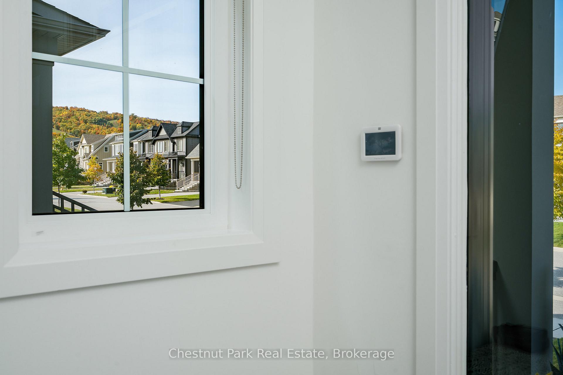 Photo 9 of 170 Yellow Birch Crescent, Blue Mountains — HOMEH