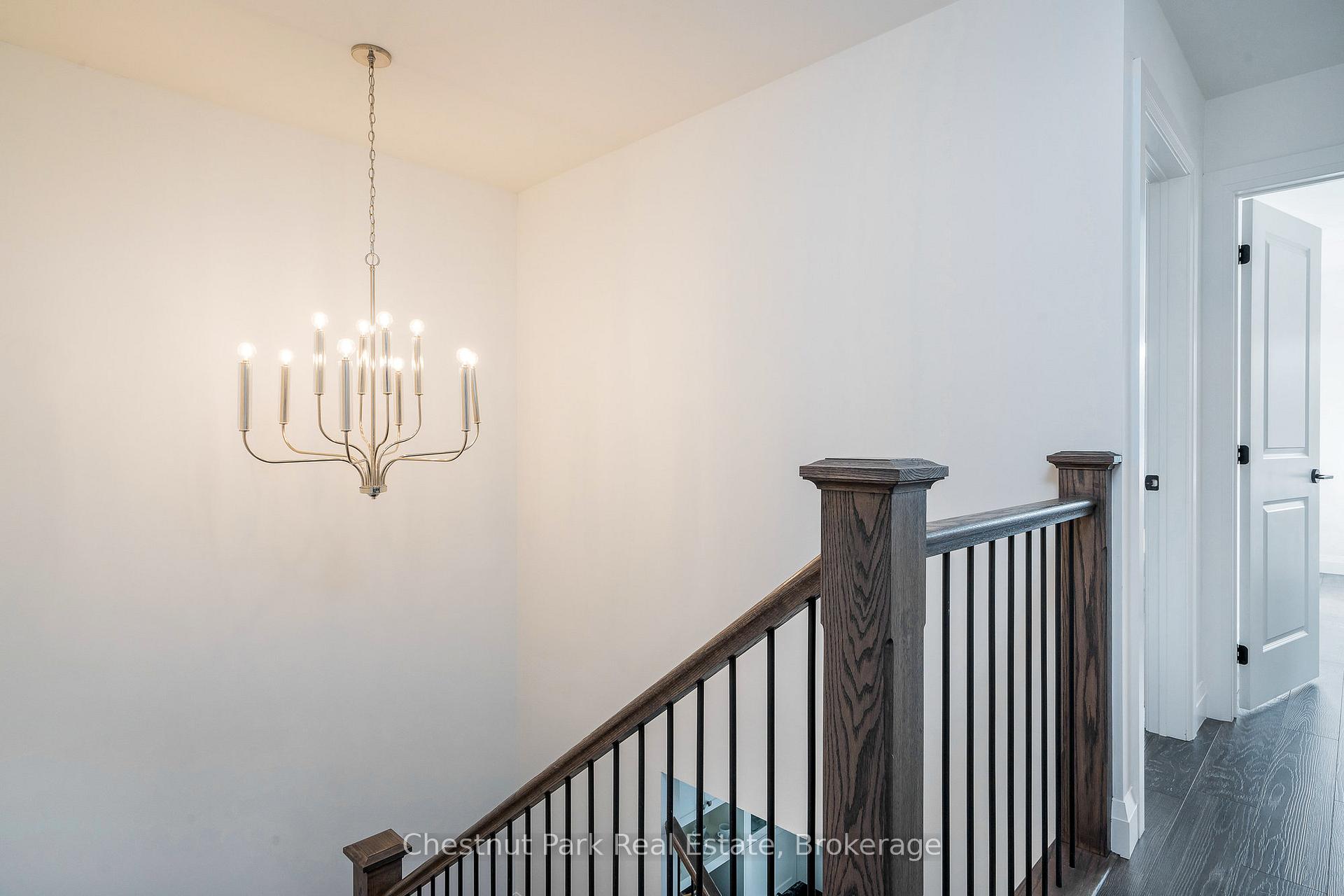 Photo 33 of 170 Yellow Birch Crescent, Blue Mountains — HOMEH