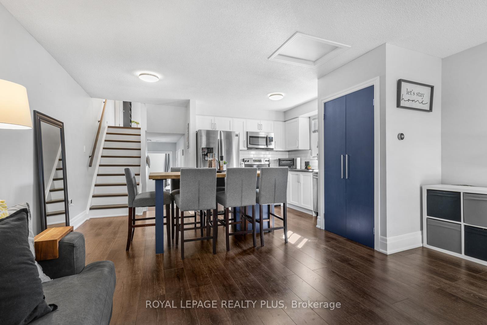 Photo 9 of 250 Balmoral Avenue N, Hamilton, Crown Point — HOMEH