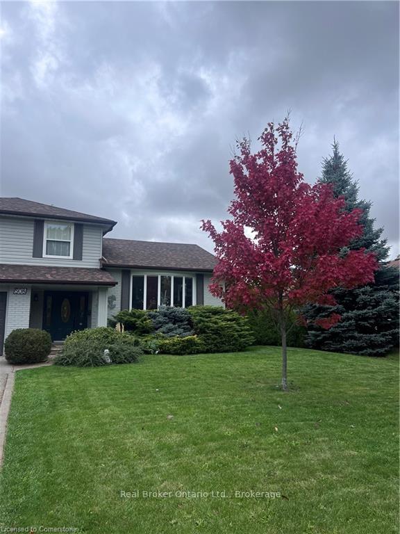 Photo 5 of 508 Donegal Drive, Burlington, Shoreacres — HOMEH