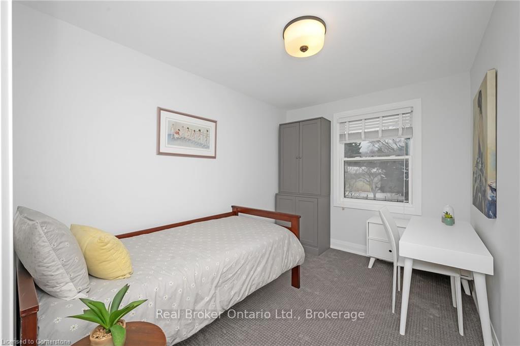 Photo 34 of 508 Donegal Drive, Burlington, Shoreacres — HOMEH