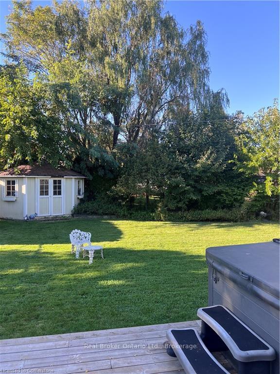Photo 43 of 508 Donegal Drive, Burlington, Shoreacres — HOMEH