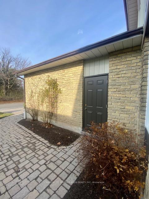 Photo 3 of 1309 Northbrook Street, Oshawa, Centennial — HOMEH
