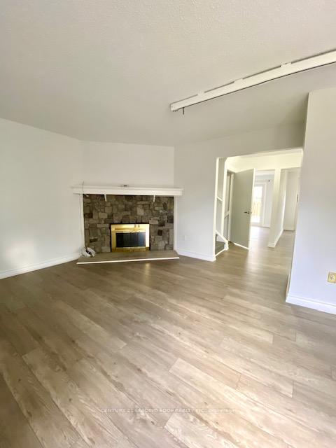 Photo 7 of 1309 Northbrook Street, Oshawa, Centennial — HOMEH