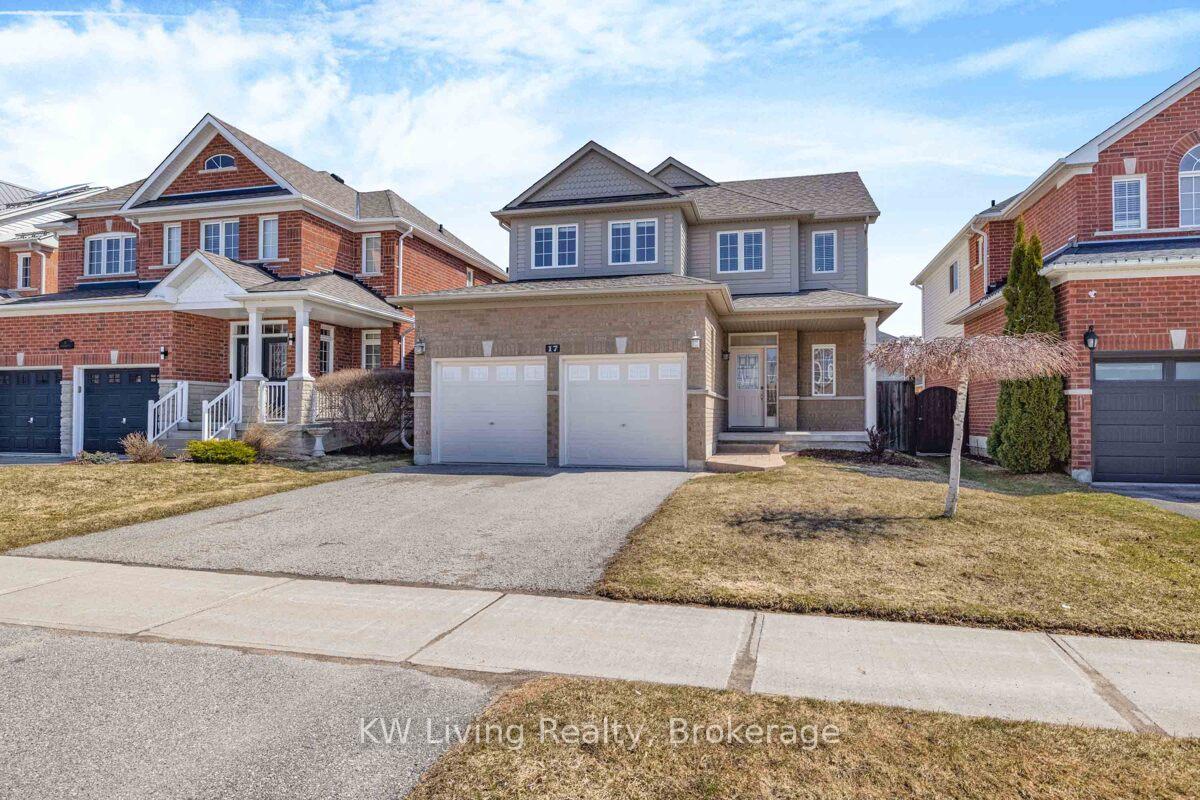 Photo 4 of 17 Charlemagne Avenue, Barrie, Innis-Shore — HOMEH