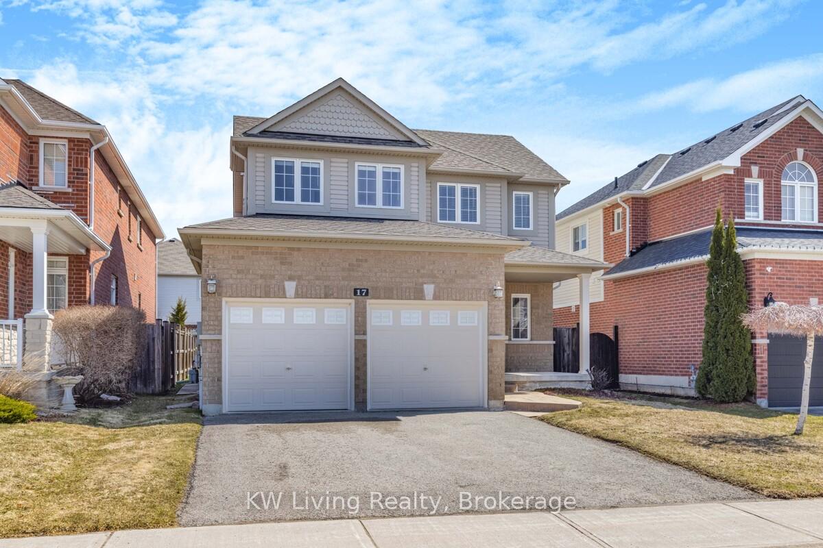 Photo 5 of 17 Charlemagne Avenue, Barrie, Innis-Shore — HOMEH