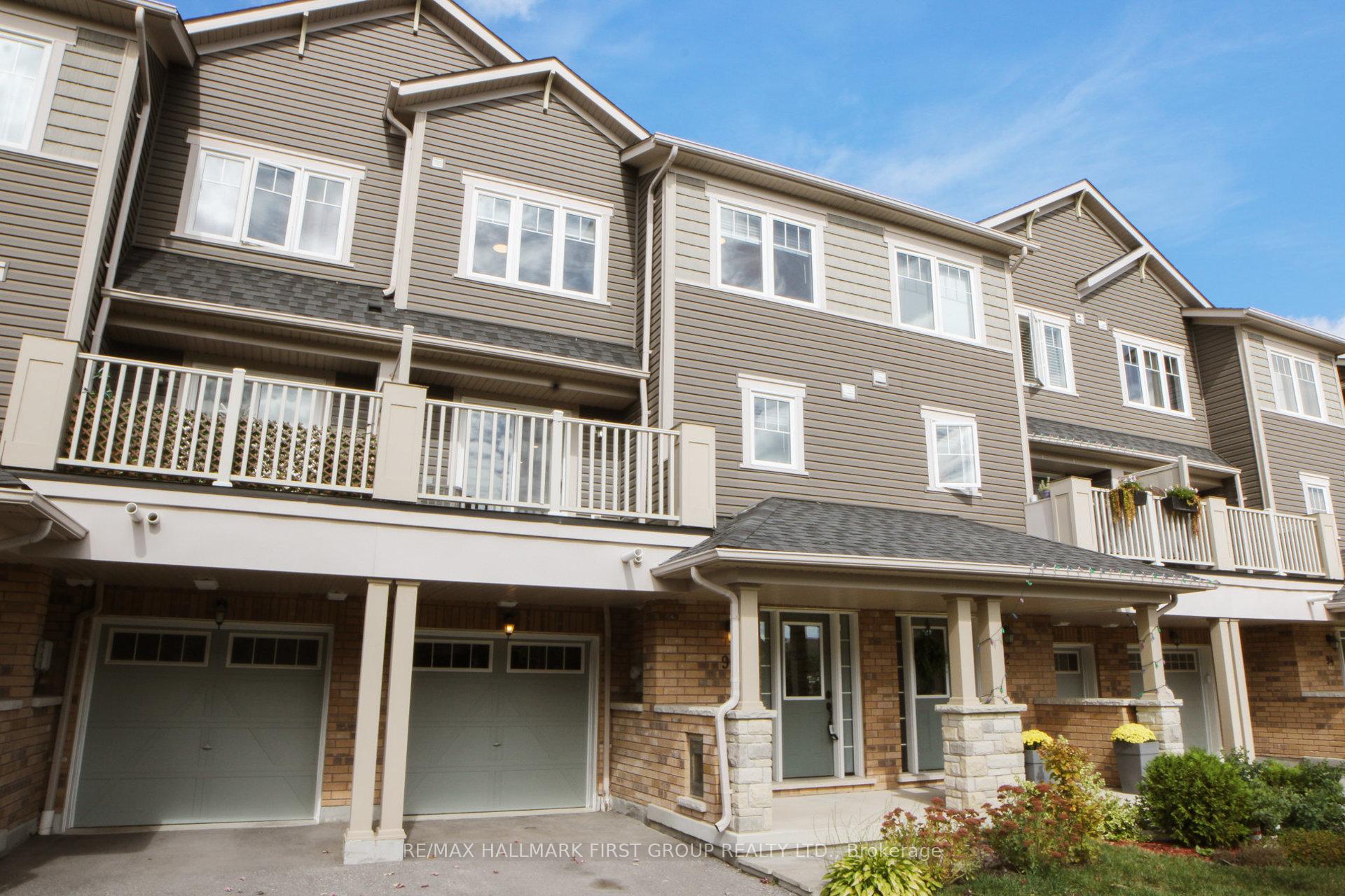 Photo 4 of 90 Tabaret Crescent, Oshawa, Windfields — HOMEH