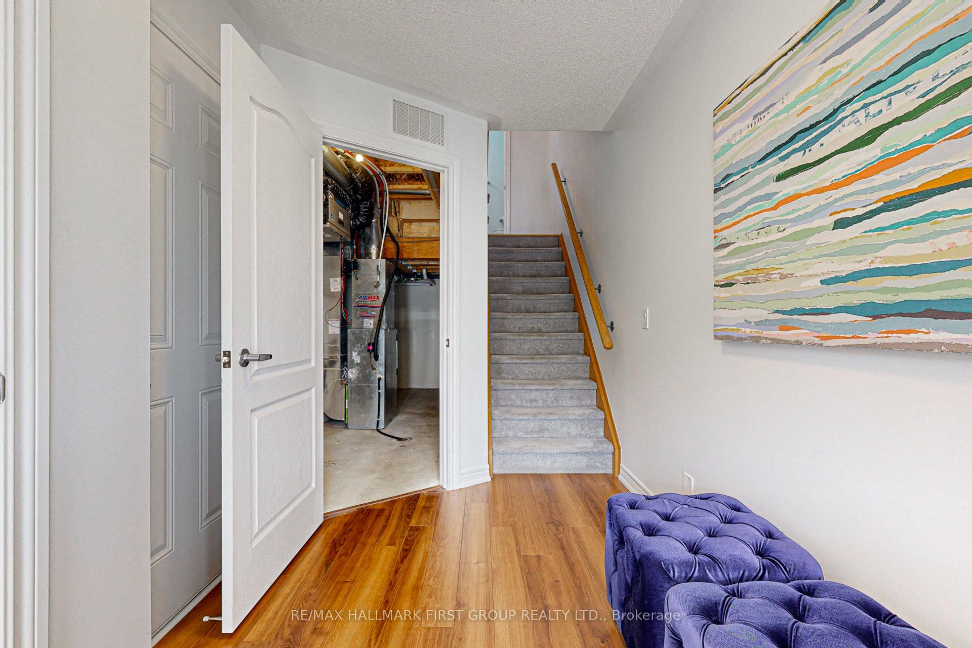 Photo 7 of 90 Tabaret Crescent, Oshawa, Windfields — HOMEH