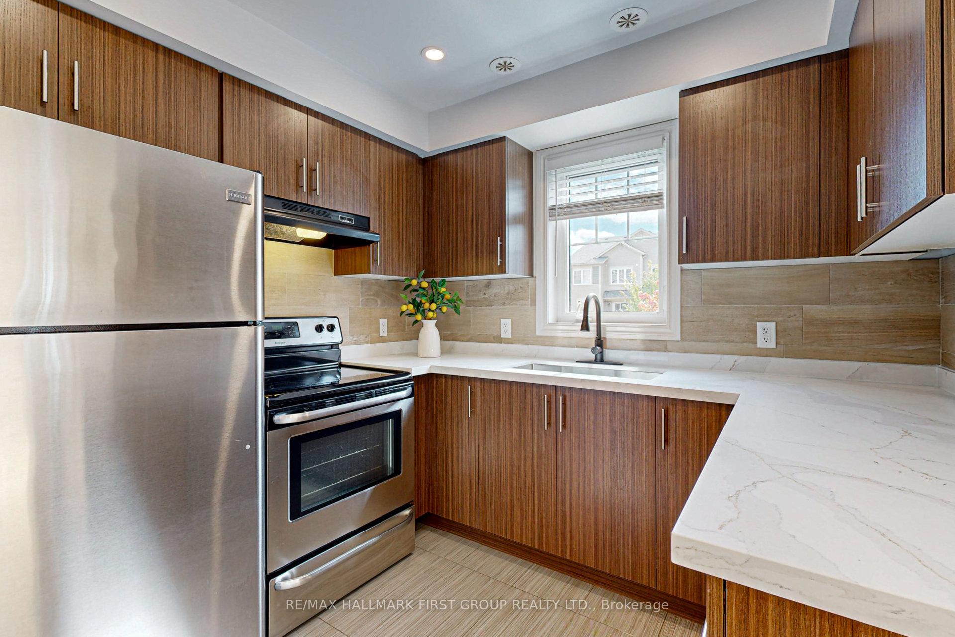 Photo 19 of 90 Tabaret Crescent, Oshawa, Windfields — HOMEH