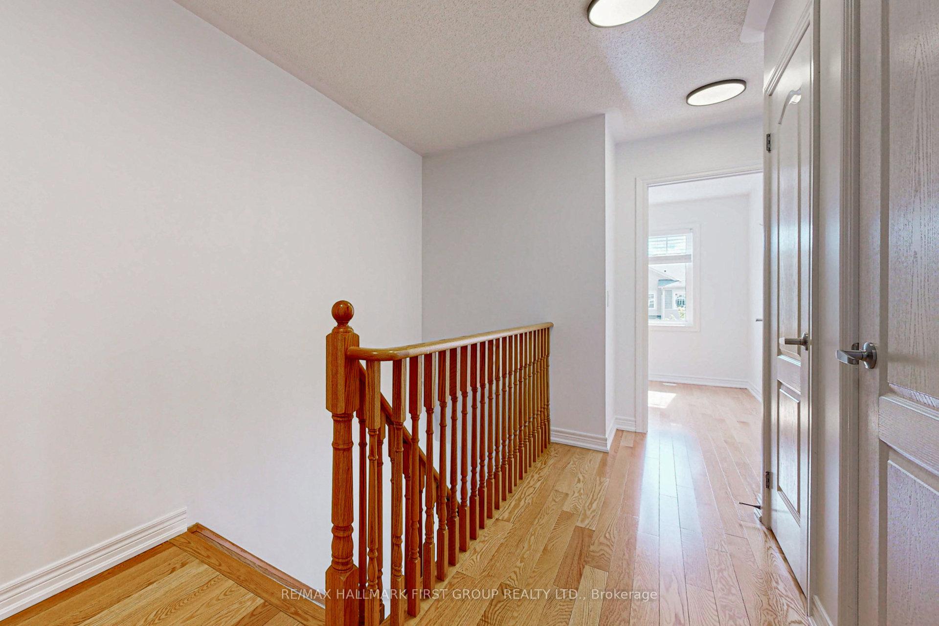 Photo 24 of 90 Tabaret Crescent, Oshawa, Windfields — HOMEH