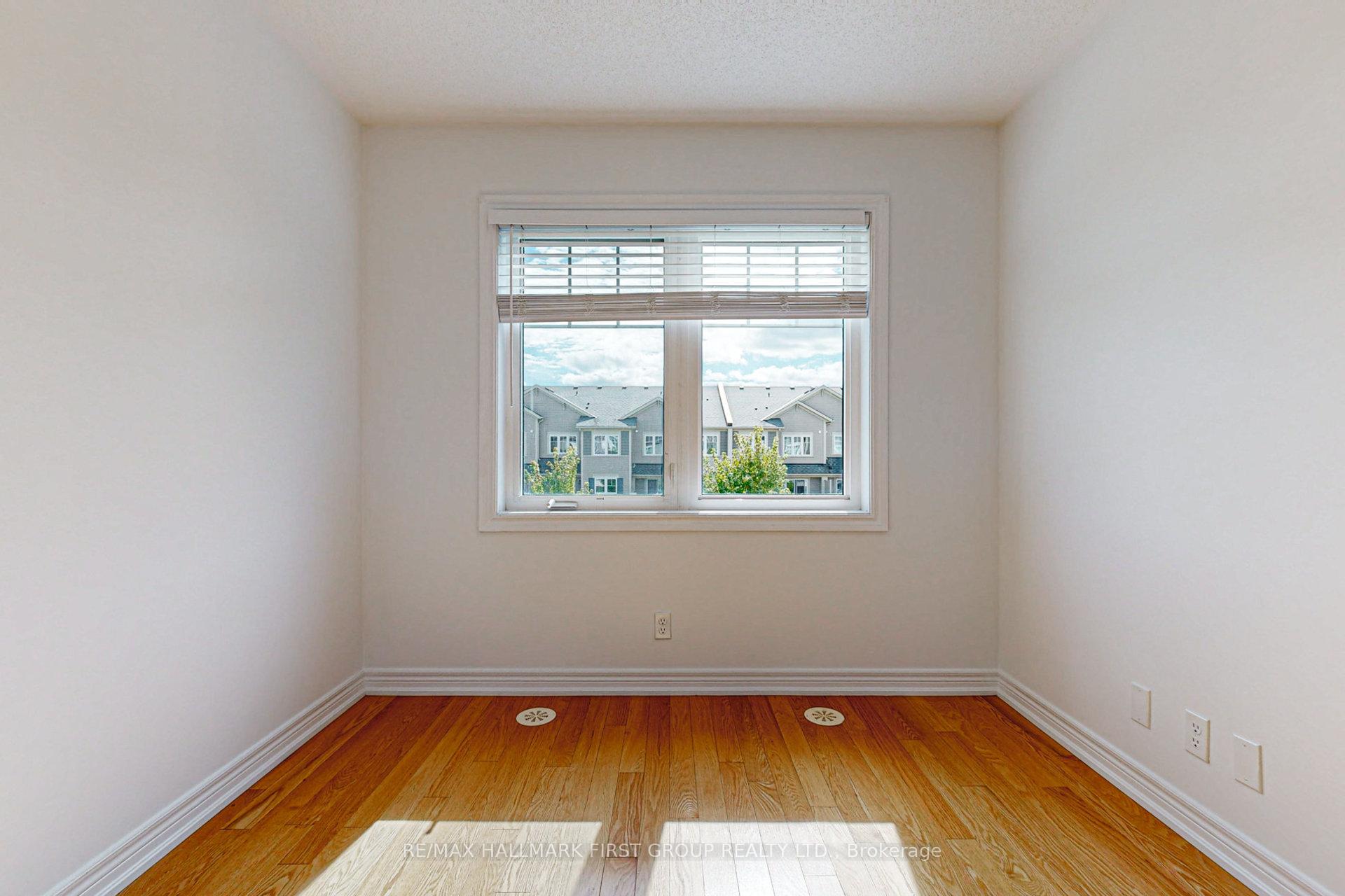 Photo 26 of 90 Tabaret Crescent, Oshawa, Windfields — HOMEH