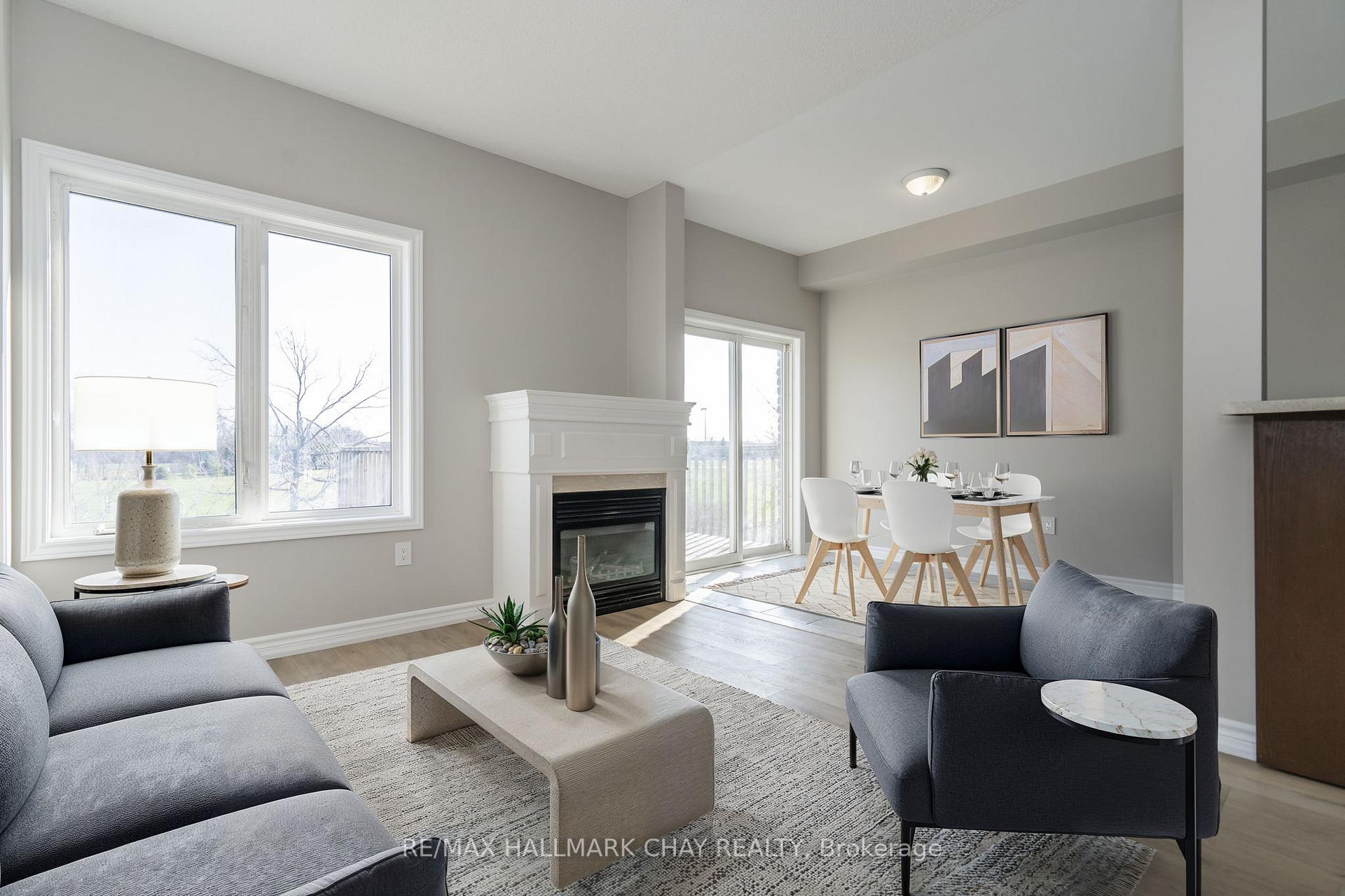 Photo 8 of 22 Arch Brown Court, Barrie, East Bayfield — HOMEH