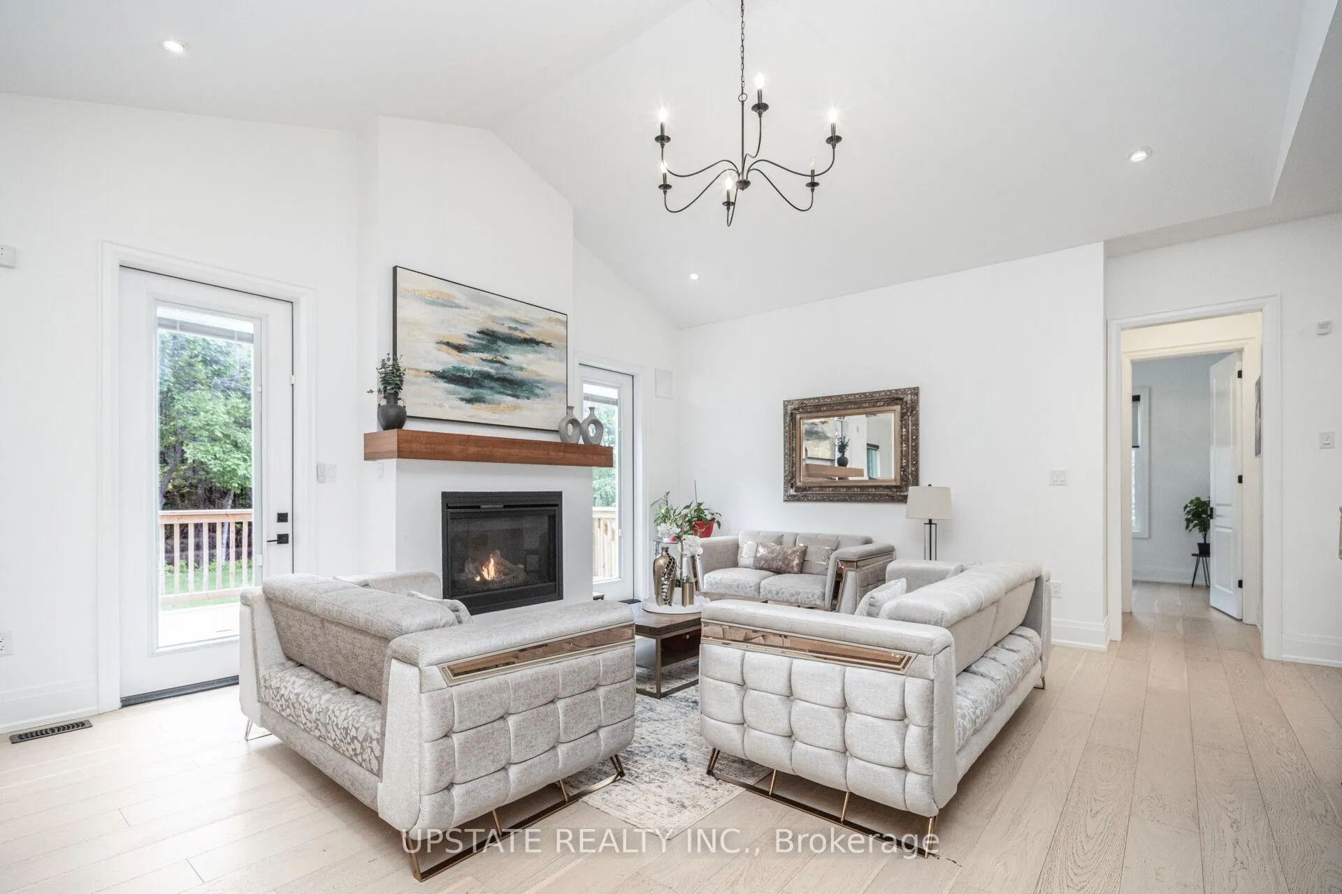 Photo 10 of 656 Bush Street, Caledon, Rural Caledon — HOMEH