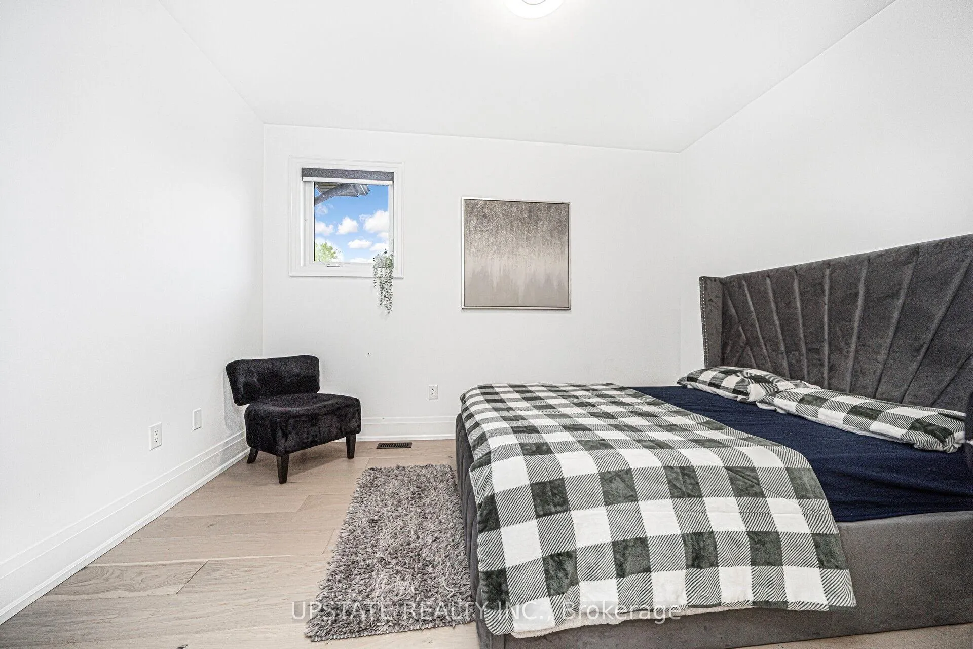 Photo 30 of 656 Bush Street, Caledon, Rural Caledon — HOMEH