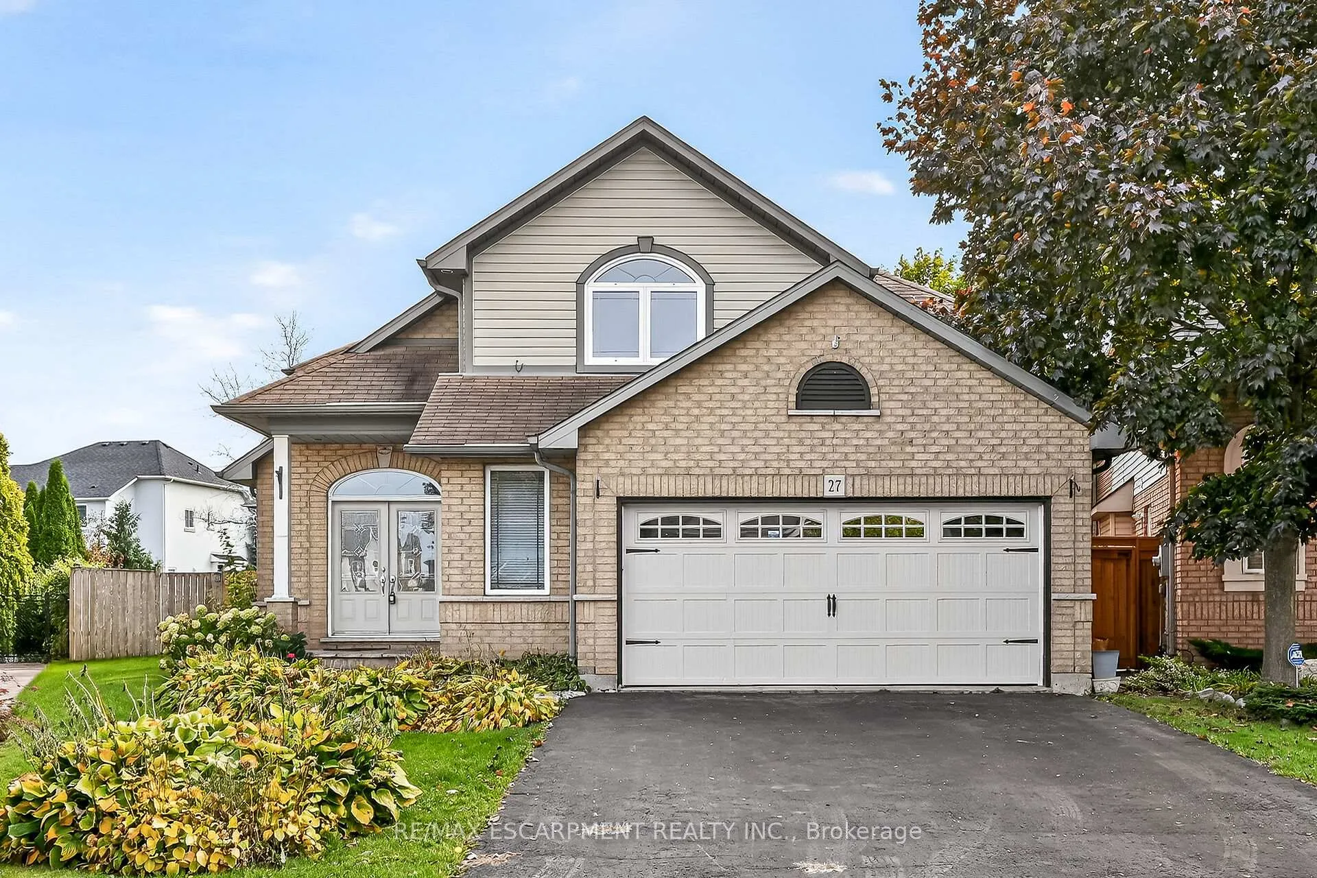 Front of 27 Surrey Drive