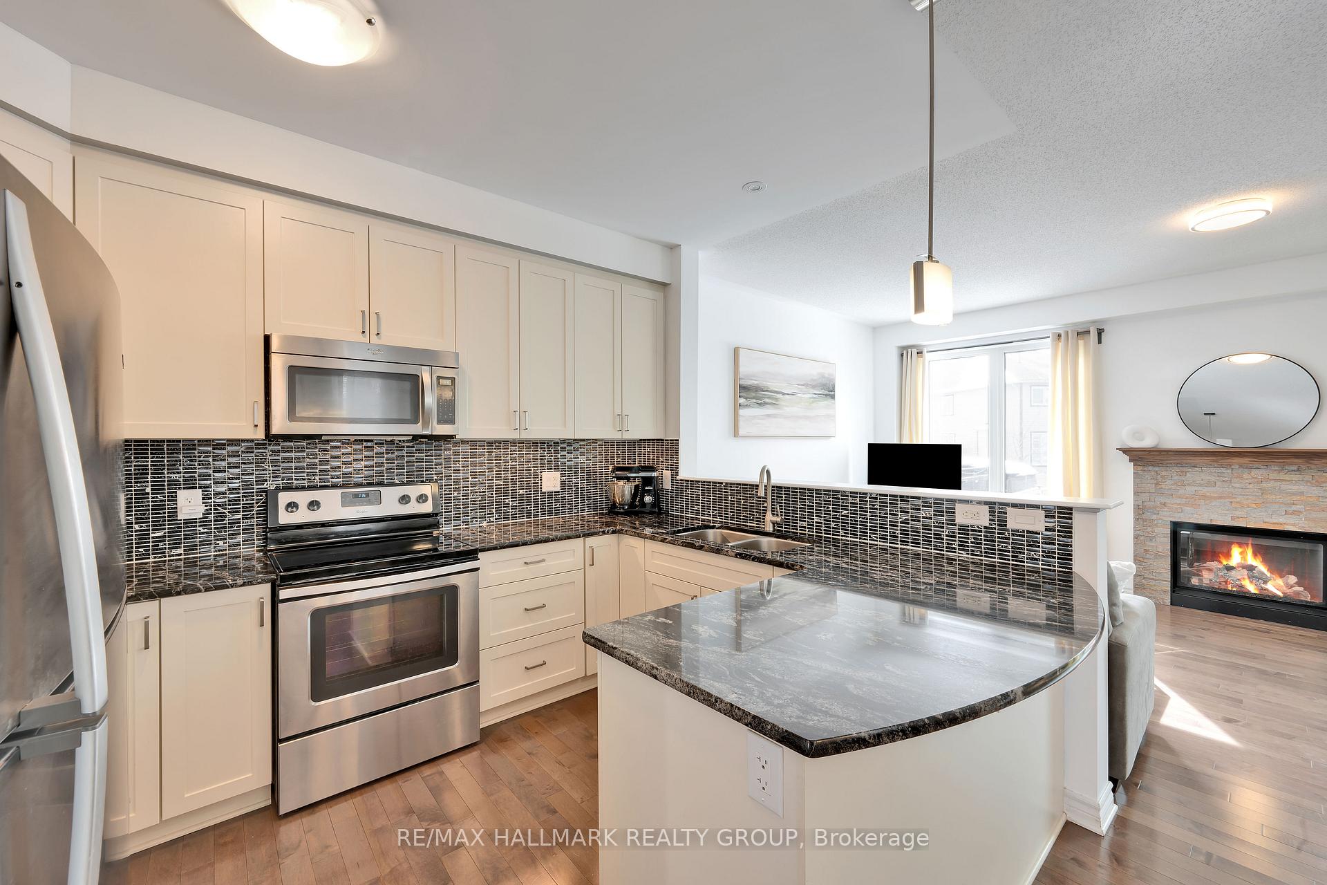 Photo 13 of 1111 Cobble Hill Drive S, Ottawa, Barrhaven - Cedargrove/Fraserdale — HOMEH