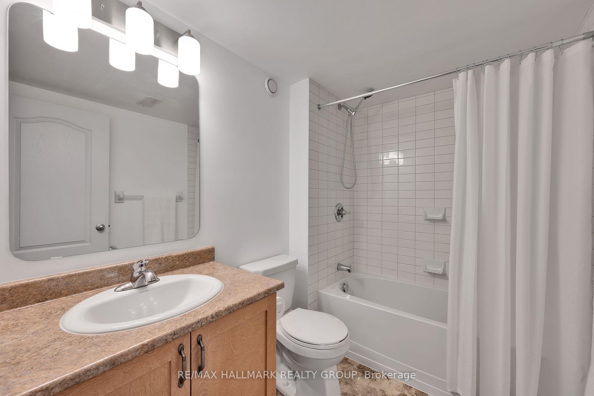 Photo 34 of 1111 Cobble Hill Drive S, Ottawa, Barrhaven - Cedargrove/Fraserdale — HOMEH