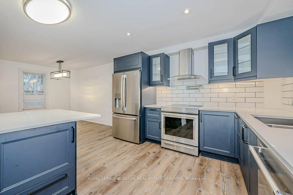 Photo 14 of 574 Clark Avenue, Burlington, Brant — HOMEH
