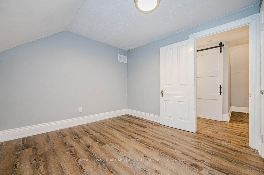 Photo 27 of 574 Clark Avenue, Burlington, Brant — HOMEH
