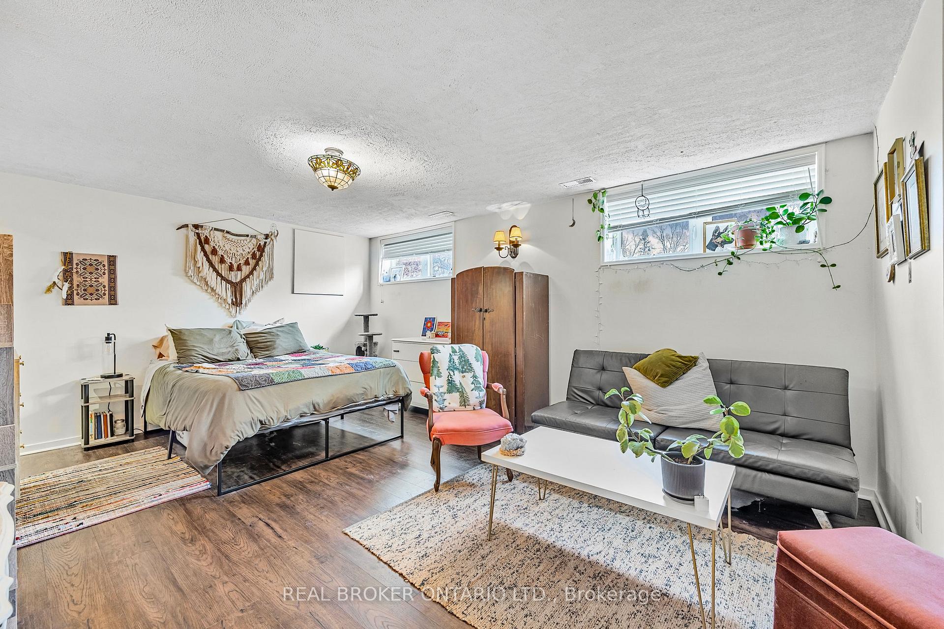 Photo 28 of 12 Curtiss Court, Barrie, Grove East — HOMEH
