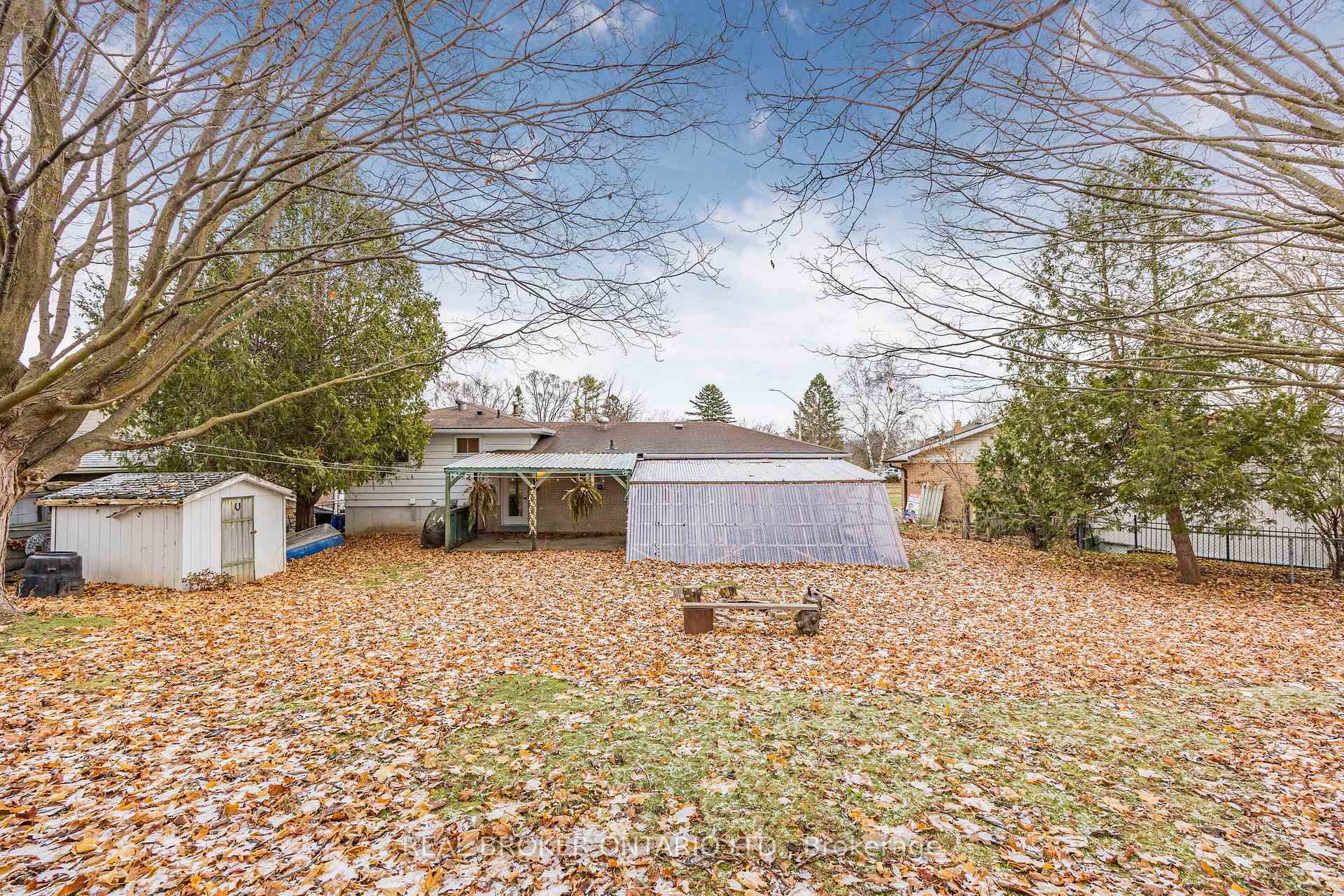 Photo 33 of 12 Curtiss Court, Barrie, Grove East — HOMEH