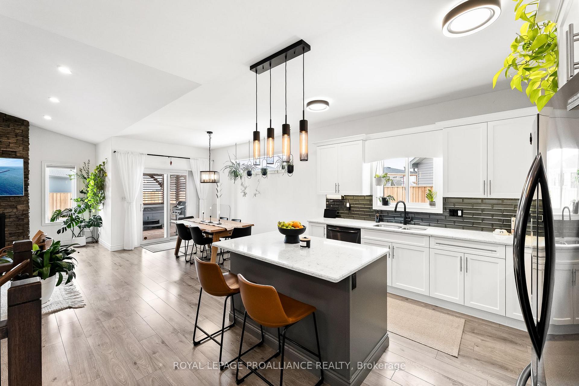 Photo 14 of 74 Deacon Place, Belleville, Belleville Ward — HOMEH