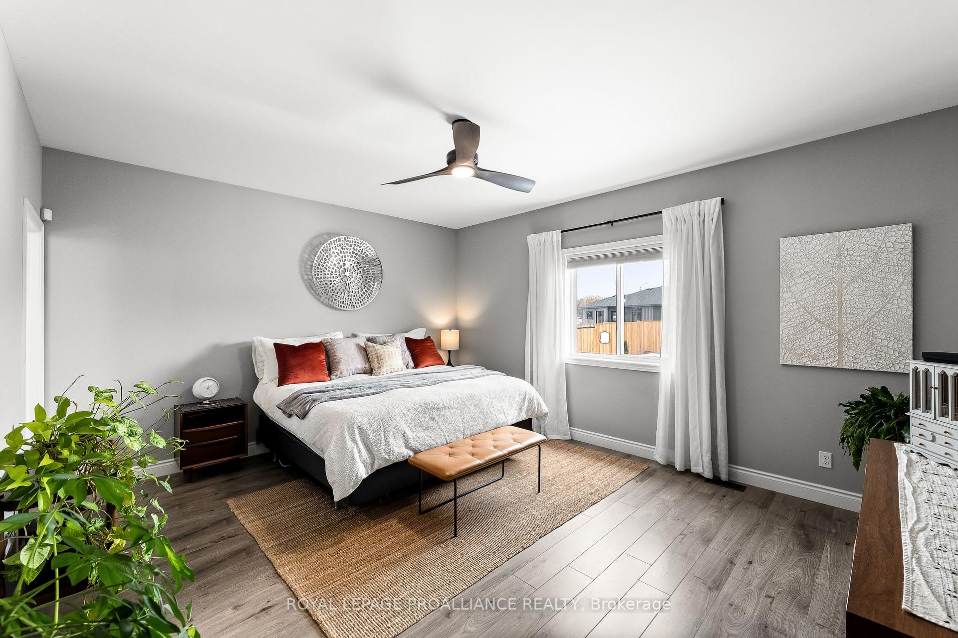 Photo 19 of 74 Deacon Place, Belleville, Belleville Ward — HOMEH