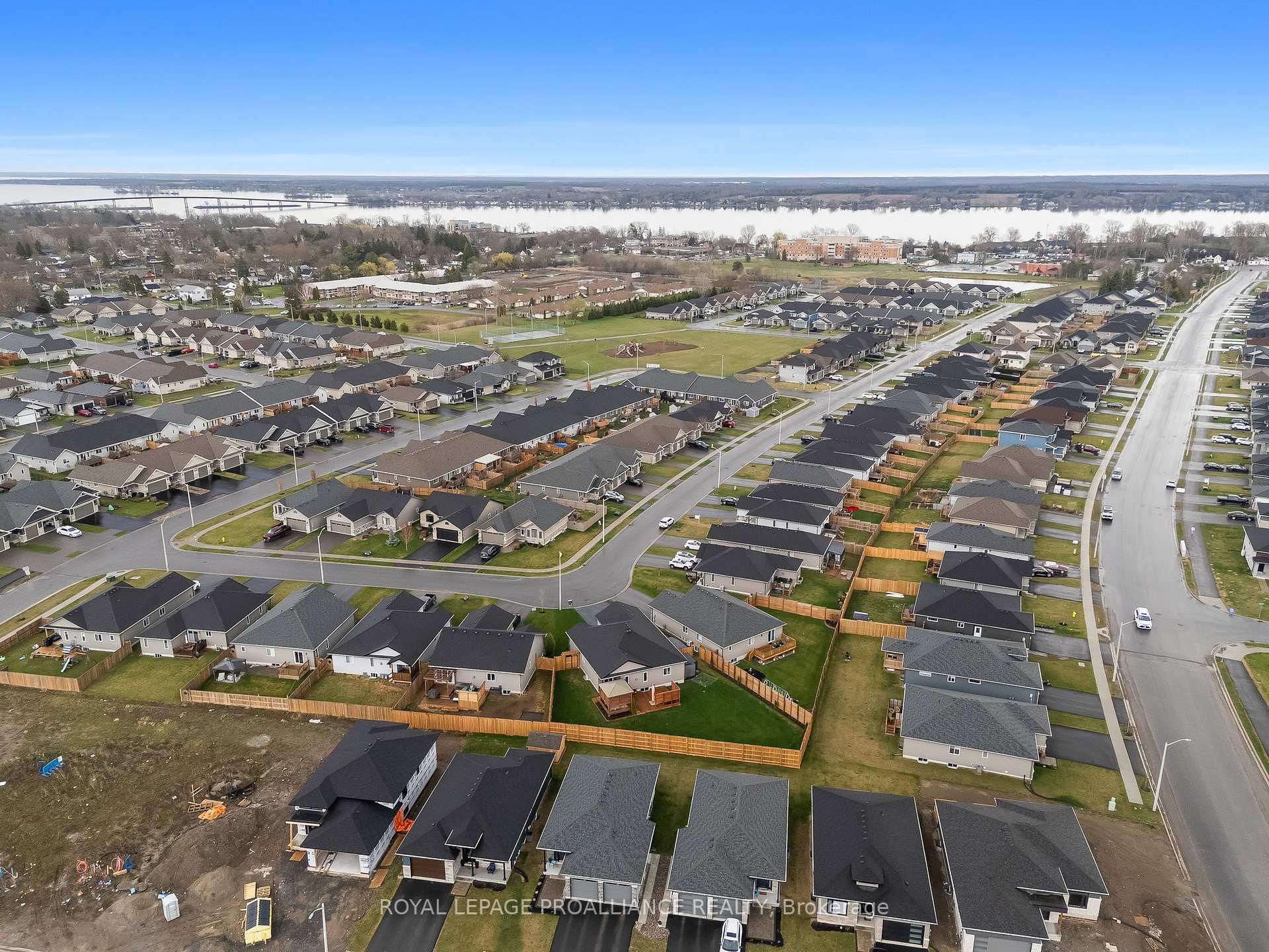 Photo 49 of 74 Deacon Place, Belleville, Belleville Ward — HOMEH